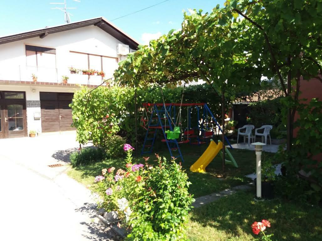 Apartmani Kristanic Karlovac Exterior foto