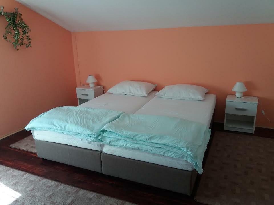 Apartmani Kristanic Karlovac Exterior foto